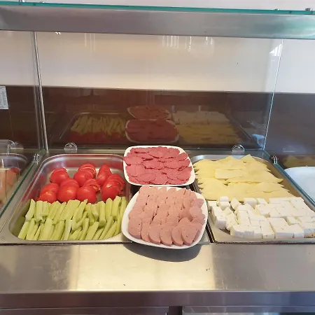 Апарт-отель Vechna R 3*