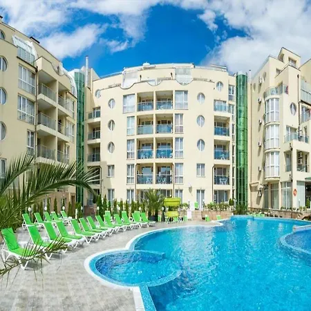 Vechna R Lägenhetshotell Slăntjev Brjag