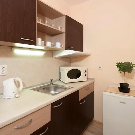 Vechna R Lägenhetshotell 3*