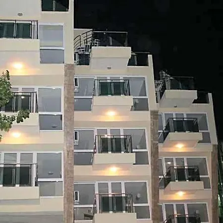 Apart Vechna R Ξενοδοχείο με διαμερίσματα 3*