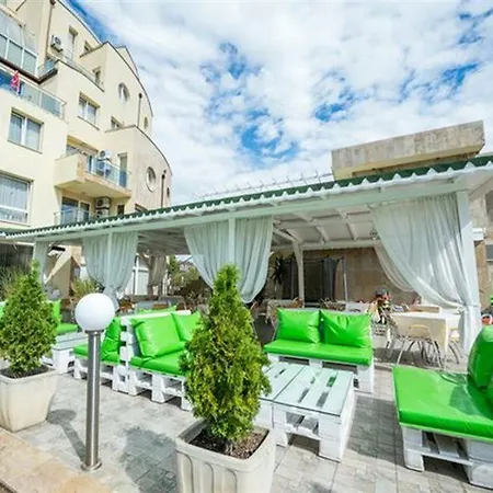 Ξενοδοχείο με διαμερίσματα Apart Vechna R